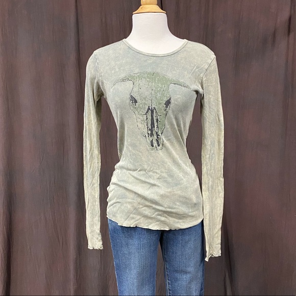 Wild at Heart Cow Skull Long Sleeve Ribbed Tee - Picture 2 of 7
